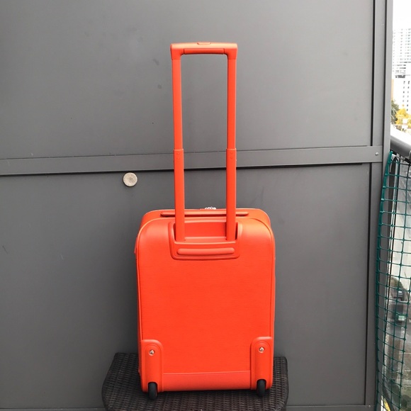 ❌SOLD❌Louis Vuitton Pegase 55 Epi Suitcase - Picture 3 of 16